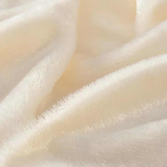 YUSOKI Cream White Queen Faux Fur Blanket,2 Layers,90"x90" Without Pillows Big Soft Plush Fuzzy Large Warm Fluffy Throw Blanket for Bed