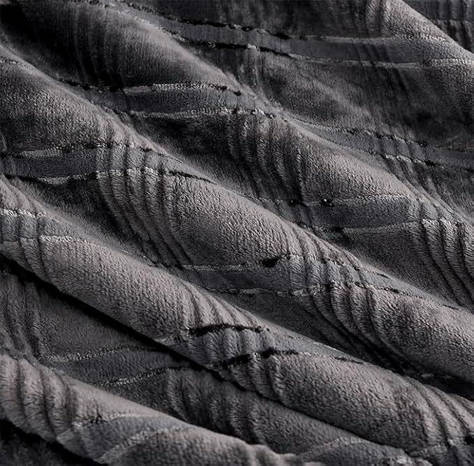 Oversized King Fleece Blanket 120x120 Inches, Seamless Soft Cozy 3D Jacquard Flannel Blanket 10'x10' Extra Large for Bed, Sofa, Couch, Travel & Camping, California King Throw, Dark Grey
