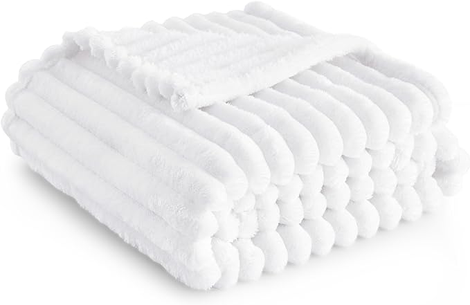 Bedsure White Throw Blanket for Couch - GentleSoft Cozy Soft Blankets for Women, Cute Small Throws for Girls, 50x60 Inches