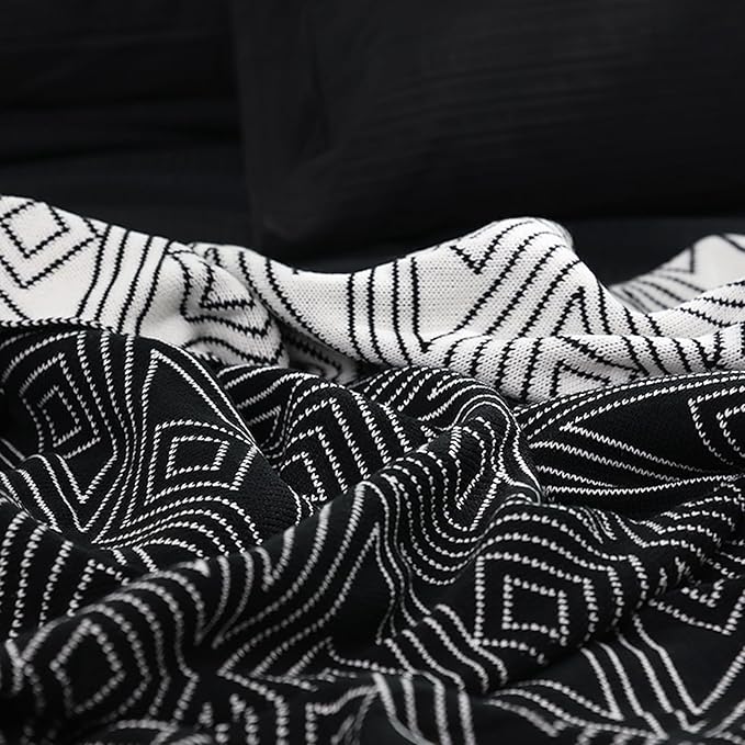 Black and White Throw Blankets, Knitted Modern Patterned Throw Blanket, Soft Lightweight Woven Throw Blanket for Sofa Couch Bed and Living Room, Black&White (50x85 Inch)