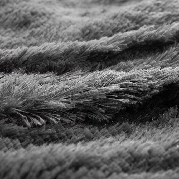 YUSOKI Twin Size Faux Fur Throw Blanket(Morel,60" x 80"),Whithout Pillows,Winter Lightweight Plush Fuzzy Soft Cozy Microfiber Comfy Bed Blanket for Women Kids Girls Couch Sofa Washable