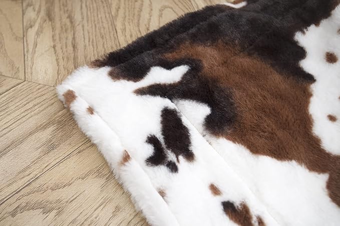 NativeSkins Cow Print Blanket Large (5.0 x 6.7 ft) - Cozy Cow Blanket Western Throw, Fluffy Fur Throw for Sofa, Plush and Warm