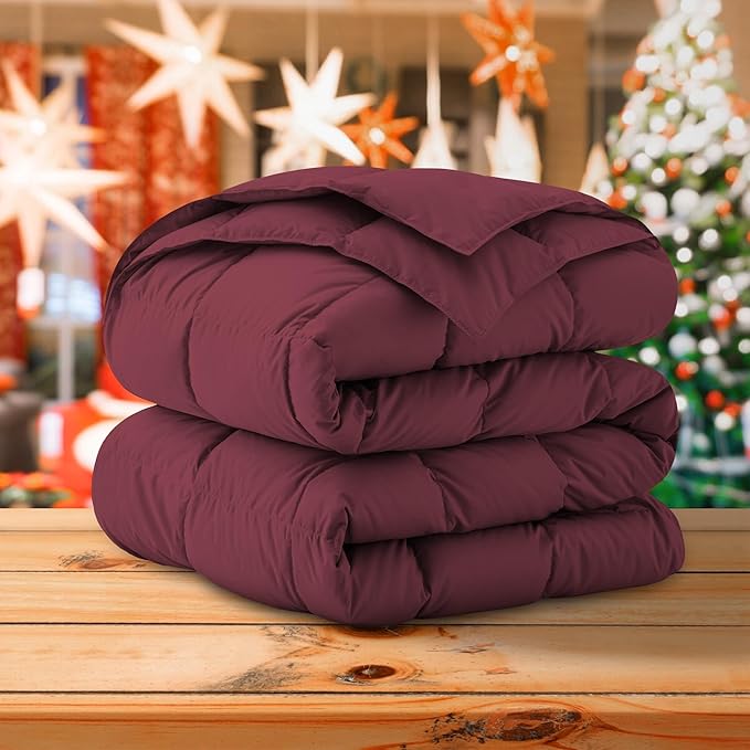 Soft Lightweight Down Blanket for Bed Sofa Couch Indoor and Outdoor Use, Warm and Fluffy Throw Blanket, Red, King Size (108"X88")