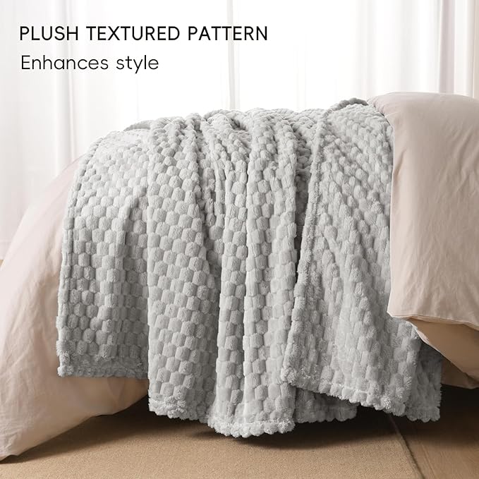 PHF Ultra Soft Flannel Fleece Blanket Twin Size, Lightweight 3D Jacquard Fleece Blanket, No Shedding, No Pilling, Luxury 340GSM Aesthetic Fluffy Cozy Bedding for Bed Room Decor, 66"x90", Light Grey