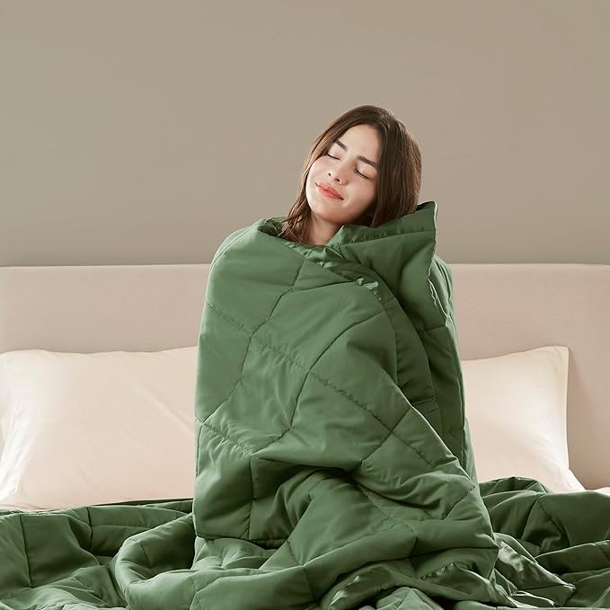 Madison Park King Blanket Quilted Microfiber, Satin Binding, 3M Scotchgard Moisture Wicking Treatment, Soft and Lightweight Summer Blanket for Couch, Windom, King, Green