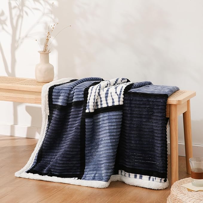 PU MEI Sherpa Blanket Fleece Throw Blanket Queen Plaid Thick Bed Blanket, Soft Warm Cozy Throw Blanket, 80”*90” Zebra-Blue