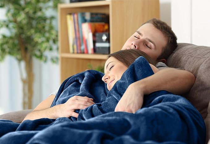 Utopia Bedding Fleece Blanket King Size Royal Blue 300GSM Luxury Fuzzy Soft Anti-Static Microfiber Bed Blanket (90x102 Inch)