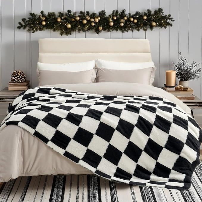Snuggle Sac Faux Fur Throw Blanket for Couch,Black Checker Blanket, Cozy Soft Warm Blankets for Sofa, Bedroom, Living Room, Black Checker,50x60 inches