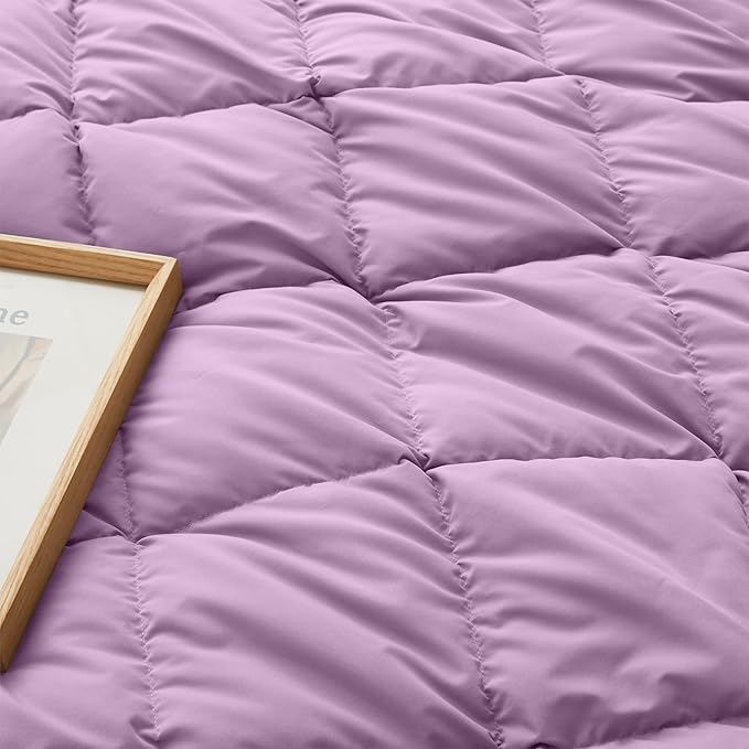 Soft Lightweight Down Blanket for Bed Sofa Couch Indoor and Outdoor Use, Warm and Fluffy Throw Blanket, Light Purple, Queen Size (90"X88")