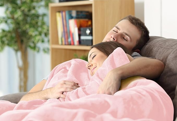 Utopia Bedding Fleece Blanket Full Size Pink 300GSM Luxury Fuzzy Soft Anti-Static Microfiber Bed Blanket (90x84 Inch)