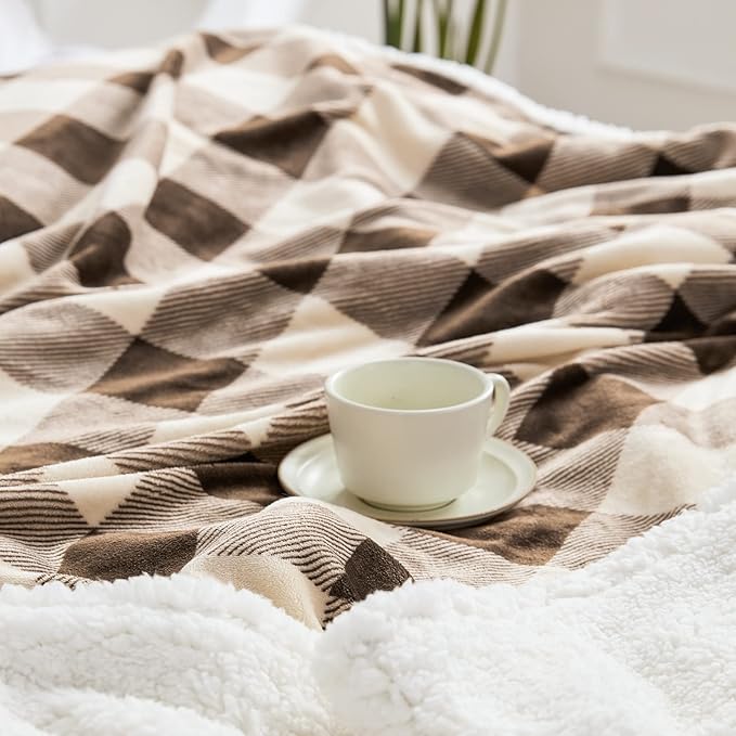 Touchat Sherpa Buffalo Plaid Christmas Twin Blanket 60" X 70", Fuzzy Fluffy Soft Cozy Throw Blanket, Fleece Flannel Plush Microfiber Blanket for Couch Bed Sofa(Brown)