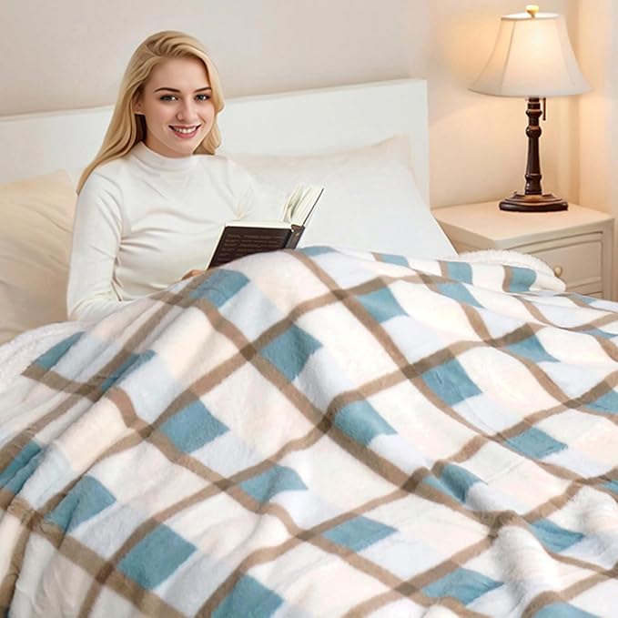 PU MEI Super Soft Faux Rabbit Fur Sherpa Fleece Throw Blanket, Reversible Luxury Cozy Cute Furry Blanket, Plush Warm Shaggy Fluffy Checkered Blankets for Sofa Couch Bed (Green-Plaid, 80" x 90")