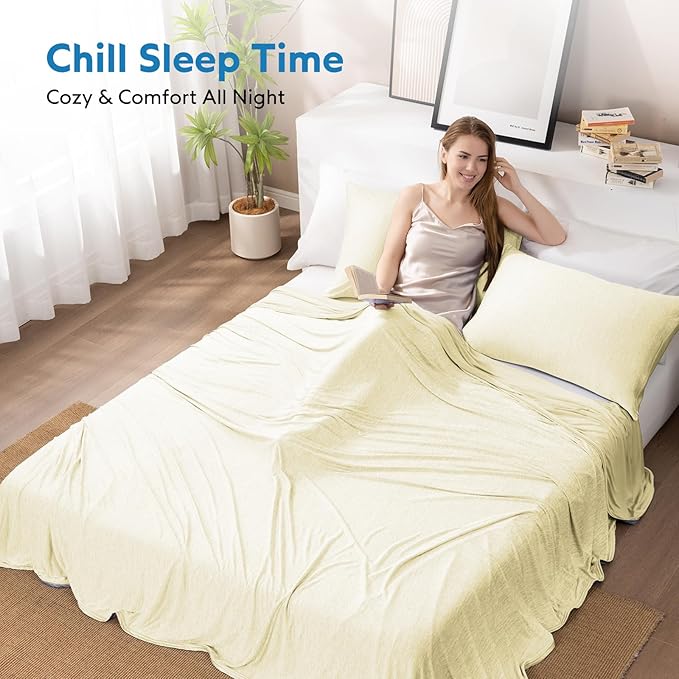 HOMFINE Cooling Blankets for Hot Sleepers - Summer Blanket Thin Lightweight Breathable Soft Double Side Enhanced Cooling for Bed Couch Sofa, Keep Cool for Night Sweats (Beige, 108 x 90 inches)