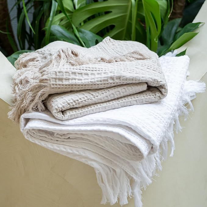 100% Cotton Waffle Blanket with Fringe, Pre-Washed Waffle Weave Blanket for All Season, Lightweight Breathable Soft Cozy Throw Blanket for Couch, Bed, Travel (Beige - 50x60 Inches)