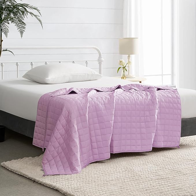 YnM Exclusive Weighted Blanket, Soothing Cotton, Smallest Compartments, Bed Blanket for One Person of 140lbs, Ideal for Queen/King Bed (60x80 Inches, 15 Pounds, Lavender)