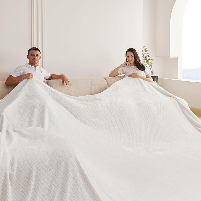 Oversized King Fleece Blanket 120x120 Inches, Seamless Soft Cozy 3D Jacquard Flannel Blanket 10'x10' Extra Large for Bed, Sofa, Couch, Travel & Camping, California King Throw,Ivory Leaf