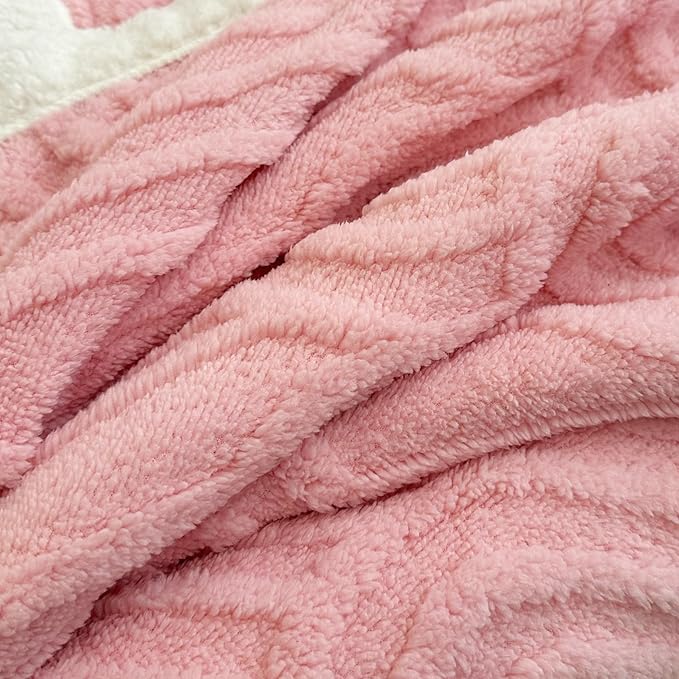 UKELER Sherpa Bed Blanket 80 × 90 inch, Ultra Soft Queen Size Throw Blanket for All Season, Cozy Plush Arch Fleece Blankets for Bedroom Living Room Dorm Hostel Sofa Camping, Camel