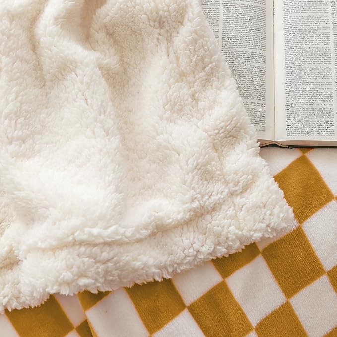 LOMAO Sherpa Throw Blanket Fleece Blanket with Checkered Pattern Soft Thick Blanket for Couch, Bed, Sofa Luxurious Warm and Cozy for All Seasons (Yellow, 51"x63")