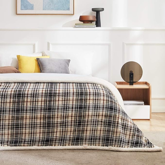 Touchat Sherpa Plaid Throw Blanket, 60" X 70"Fuzzy Fluffy Cozy Soft Blanket, Fleece Flannel Plush Twin Size Microfiber Blanket for Couch Bed Sofa (Brown)