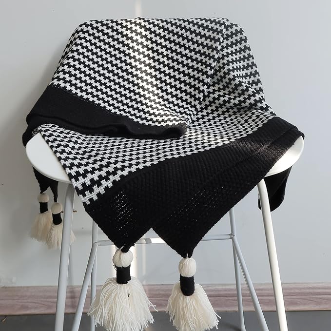 Black and White Throw Blankets, Modern Striped Throw Blanket with Tassels, Soft Patterned Throw Blanket for Sofa Bed and Living Room (47.5x60 Inch)