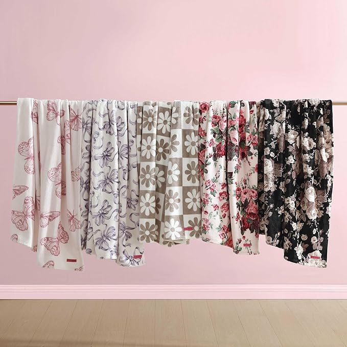 Betsey Johnson - Throw, Ultra-Soft Plush Blanket, Use for Couch, Bed, or Lounges, Dorm Essentials (Daisy Check White, 50" x 70")