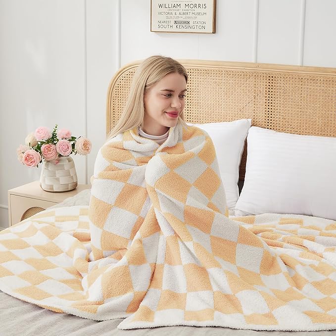 JOOJA Soft Cozy Checkerboard Peach Blanket Fluffy Knit Throw for Couch Plaid Checkered 50x60 in