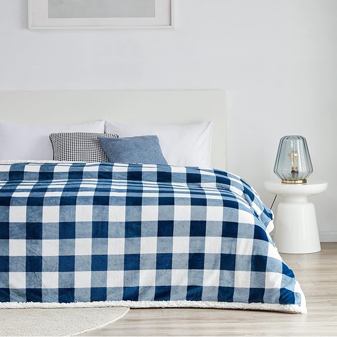 Touchat Sherpa Plaid Twin Blanket 60" X 70", Fuzzy Fluffy Soft Cozy Throw Blanket, Twin Size Plush Fleece Flannel Plush Microfiber Blanket for Couch Bed Sofa (Navy)