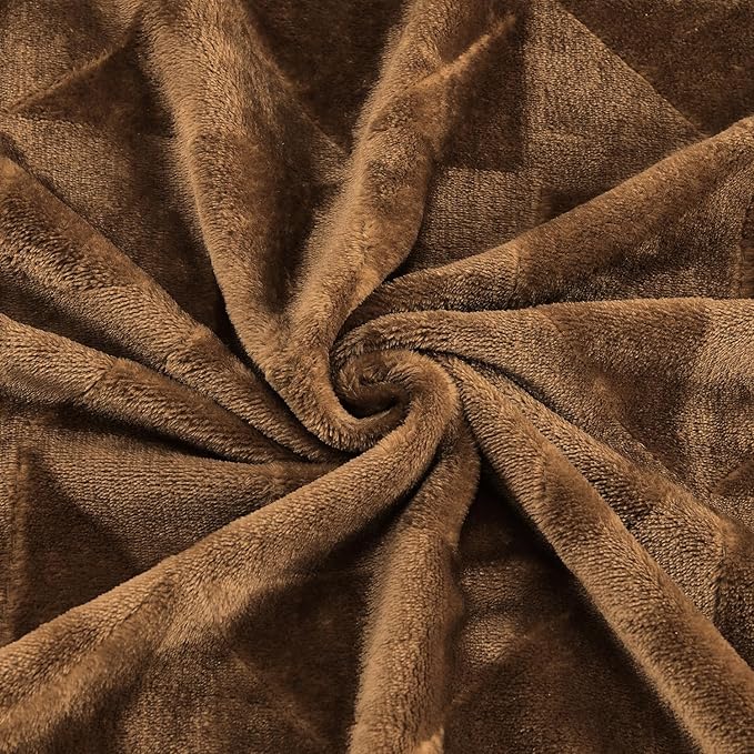 SOCHOW Triangle Textured Flannel Fleece Throw Blanket, Super Soft Lightweight Cozy Warm Plush Blanket for Bed Couch Sofa, 50 x 60 Inches, Nutshell Brown
