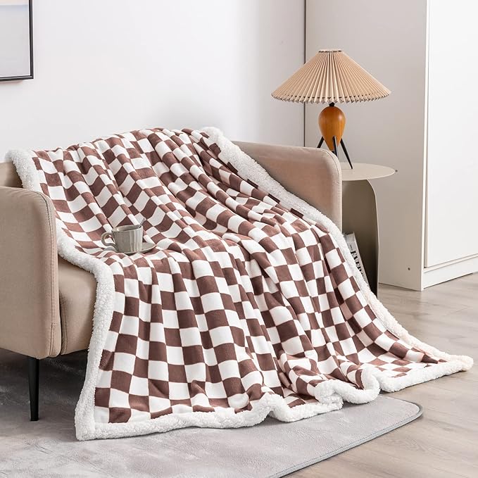 LOMAO Sherpa Throw Blanket Fleece Blanket with Checkered Pattern Soft Thick Blanket for Couch, Bed, Sofa Luxurious Warm and Cozy for All Seasons (Coffee, 60"x80")