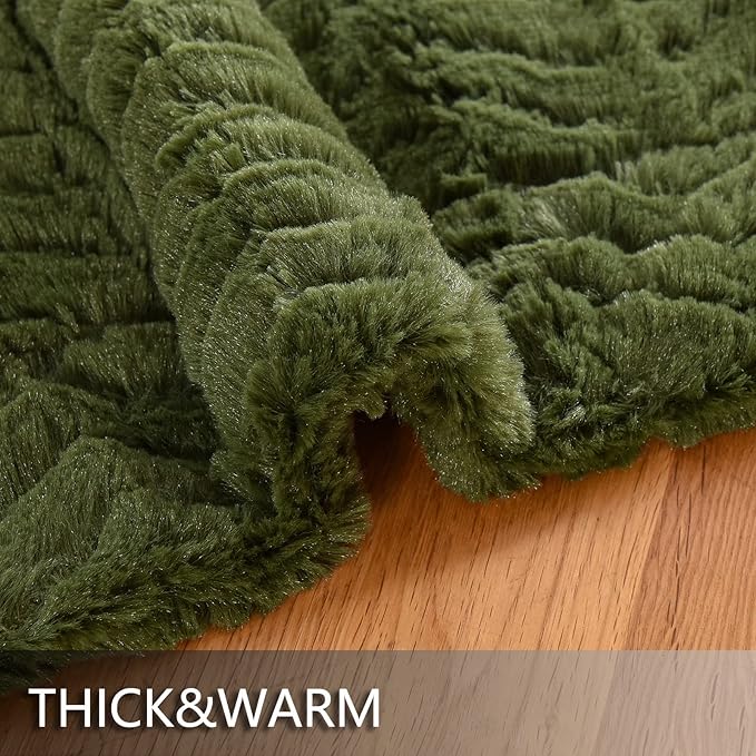 YUSOKI Luxury Faux Fur Throw Blanket(Without Pillows) 2 Layers,3lb,All Ages,Home Decoration, (Olive Green,50" x 63")