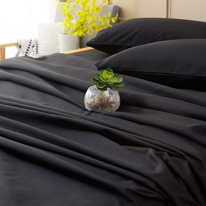 SONORO KATE Bed Sheet Set Super Soft Microfiber 1800 Thread Count Luxury Egyptian Sheets 18-Inch Deep Pocket Wrinkle and Hypoallergenic-4 Piece(Full Black)