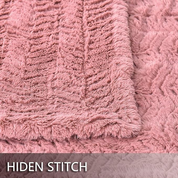 YUSOKI Luxury Faux Fur Twin XL Blanket for Twin XL Bed 2 Layers,5.2lb,All Ages,Home Decoration Without Pillows(Pink,63"x90")