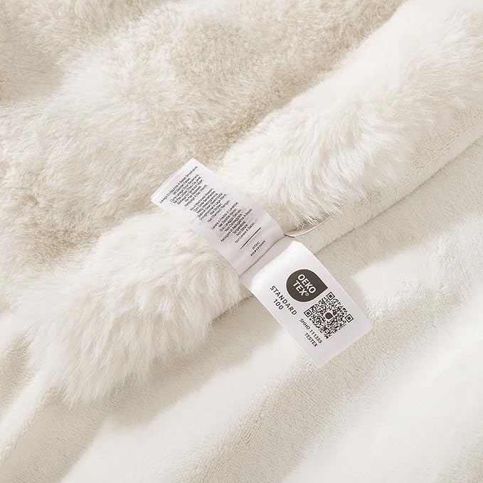 Amélie Home Faux Fur King Size Blanket, Fuzzy Soft Plush Thick Bubble Blanket for Bed Sofa Bedroom Living Room, 108 x 90 Inches, Cream White