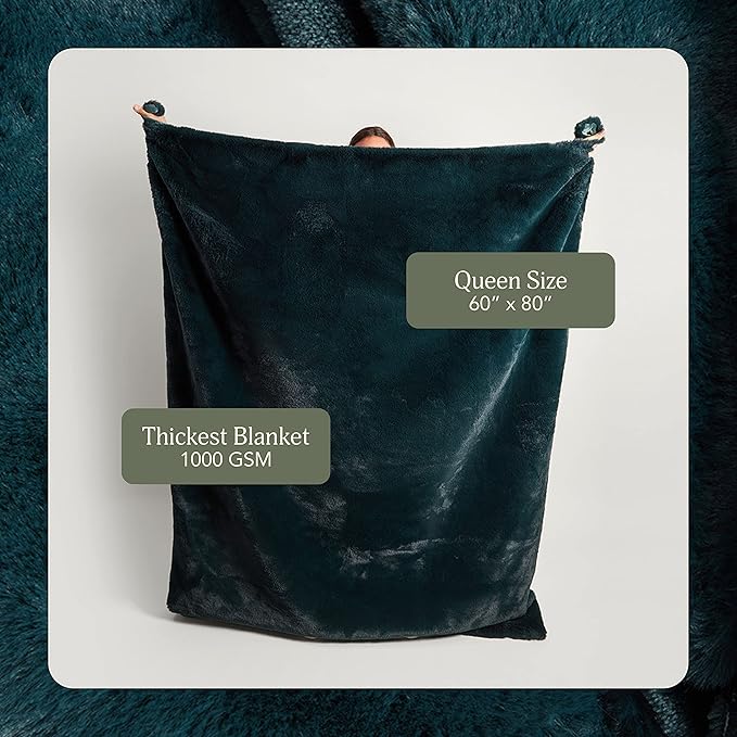 UnHide Marshmallow - Faux Fur Blanket - Heavy Weight, Extra Soft Blanket - Made from Recycled Materials - Machine Washable - Medium (60" x 80") - Emerald Kitten