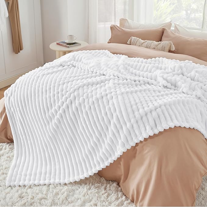 Bedsure White California King Size Blanket for Couch - GentleSoft Cozy Soft Blankets for Women, Cute Small Fleece Throws for Girls, Birthday Gifts for Women, White, 102x96 Inches