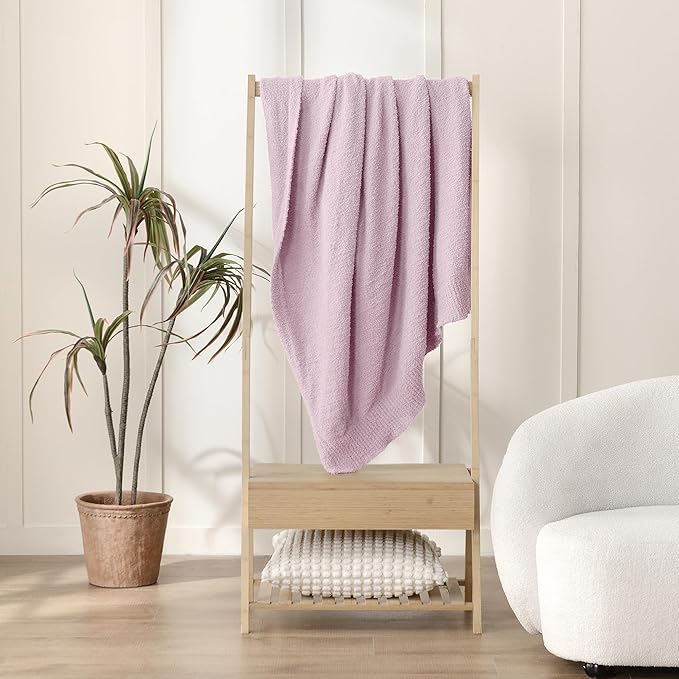 JOOJA Super Soft Throw Blanket - Queen Size, Comfy Cozy Fuzzy Plush Fleece Blanket for Bed, Couch, Sofa - Lightweight, 90 x 90 Inches, Lilac
