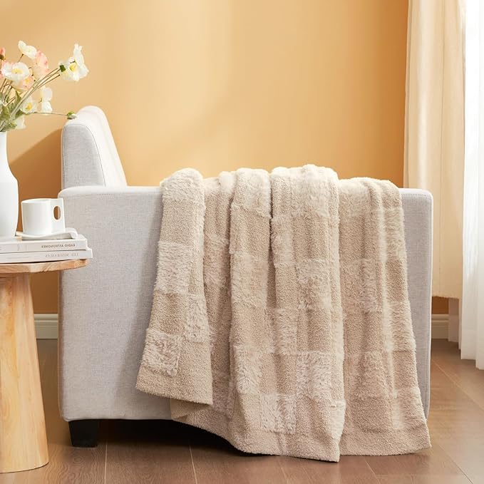 Snuggle Sac Checkered Throw Blanket Faux Fur Microfiber Blankets for Couch,Cozy Soft Warm Blanket for Sofa Bedroom Living Room,Solid Beige,60x80 inches