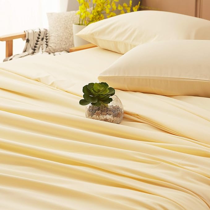 SONORO KATE Bed Sheet Set Super Soft Microfiber 1800 Thread Count Luxury Egyptian Sheets 18-Inch Deep Pocket Wrinkle and Hypoallergenic-4 Piece(King Ivory)
