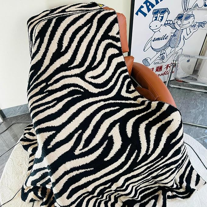 Fluffy Fleece Throw Blanket for Couch, Soft Cozy Black and White Zebra Blankets Fuzzy Thick Twin Blanket for Women, All Seasons (50x70 Inch)
