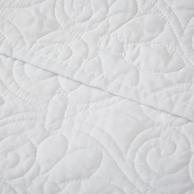 Madison Park Quebec Oversized Quilted Throw in White Finish MP50-2986, 60"x70"