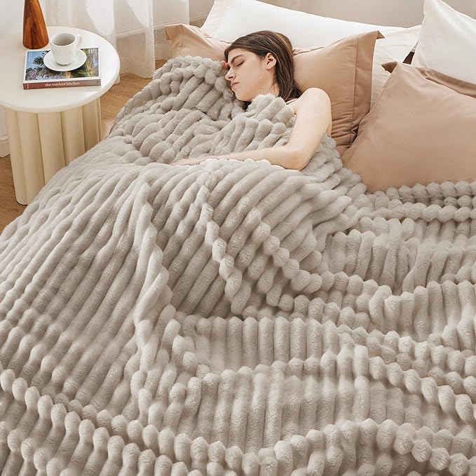 Bedsure Blankets Queen Size for Bed - GentleSoft Cozy Soft Blankets for Women, Cute Large Fleece Throws for Girls, Linen, 90x90 Inches