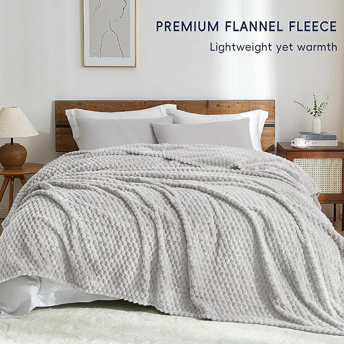 PHF Ultra Soft Flannel Fleece Blanket Queen Size, Lightweight 3D Jacquard Fleece Blanket, No Shedding, No Pilling, Luxury 340GSM Aesthetic Fluffy Cozy for Bed Room Decor, 90"x90", Light Grey