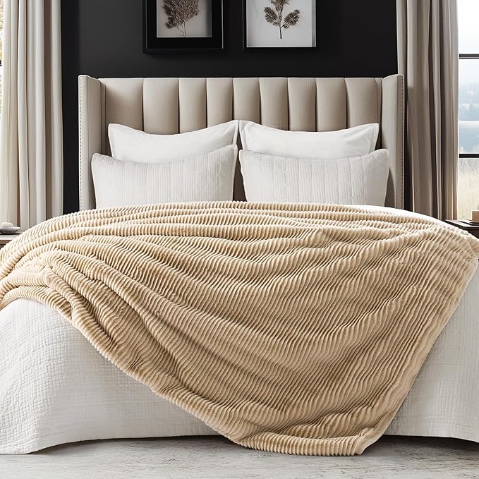 Ultra Soft Faux Fur Throw Blanket for Couch, Luxury Sculpted Texture Faux Rabbit Fur Blanket for Bed, Fluffy Thick Plush Warm Fuzzy Throw, 920GSM (Beige, 60''x80'')