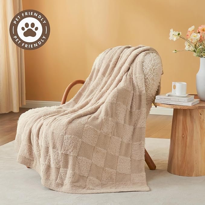 Snuggle Sac Checkered Throw Blanket Faux Fur Microfiber Blankets for Couch,Cozy Soft Warm Blanket for Sofa Bedroom Living Room,Solid Beige,60x80 inches