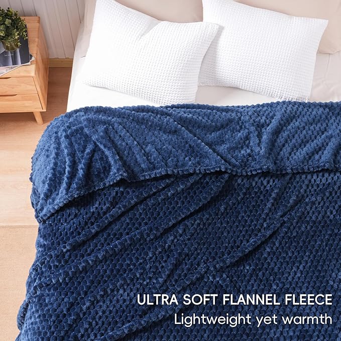PHF Ultra Soft Flannel Fleece Blanket Twin Size, Lightweight 3D Jacquard Fleece Blanket, No Shedding, No Pilling, Luxury 340GSM Aesthetic Fluffy Cozy Bedding for Bed Room Decor, 66"x90", Navy Blue