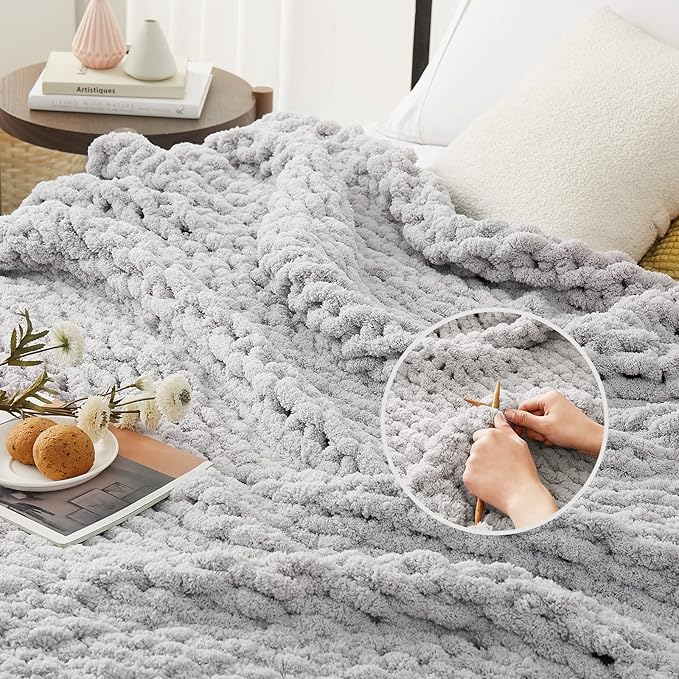 L'AGRATY Chunky Knit Blanket Throw - Soft Chenille Yarn Throw Blanket 40x50: Handmade Thick Cable Knit Crochet Blanke - Large Knit Blanket Chunky Rope Knot Throw Blanket for Couch Sofa Bed Home Decor