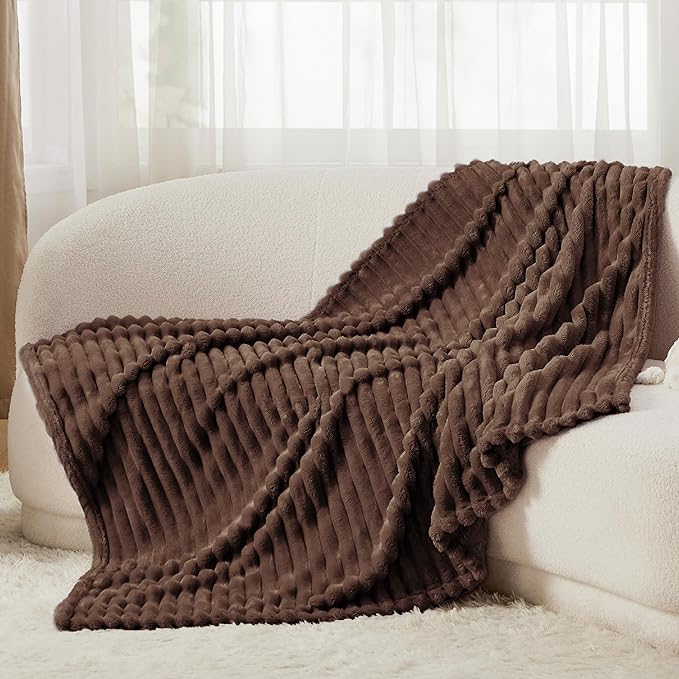 Bedsure Fondue Fudge Fleece Blanket for Couch - GentleSoft Cozy Soft Blankets for Women, Cute Small Throws for Girls, 50x70 Inches