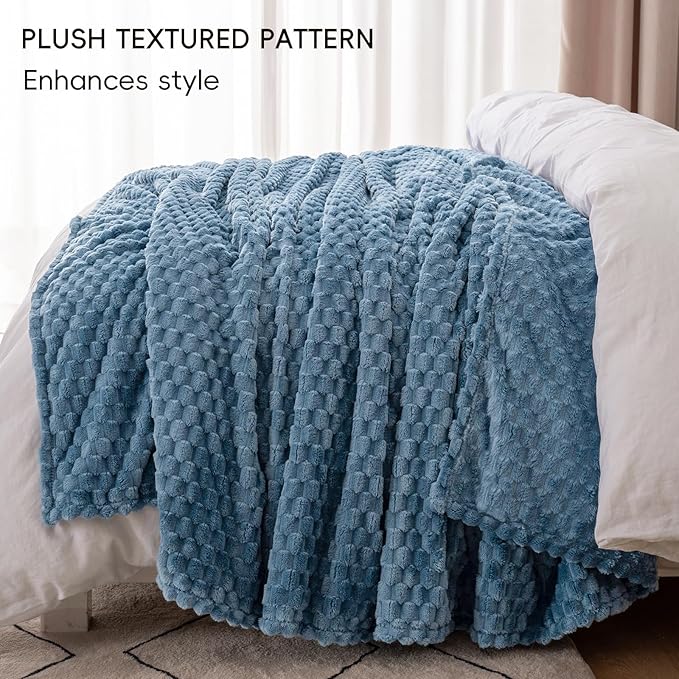 PHF Ultra Soft Flannel Fleece Blanket King Size, Lightweight 3D Jacquard Fleece Blanket, No Shedding, No Pilling, Luxury 340GSM Aesthetic Fluffy Cozy for Bed Room Decor, 108"x90", Captain's Blue