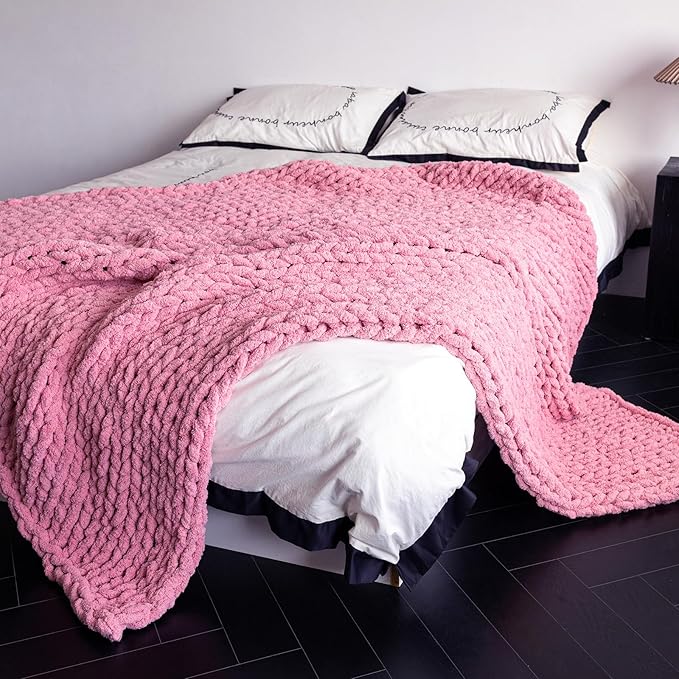 Chunky Knit Blanket - Luxury Soft Cozy King Size(60 * 80) Throw Blanket,100% Woven Blanket Rope Knot Throw Blanket for Couch, Sofa, Home Decor, Gift - Machine Washable(Pink)