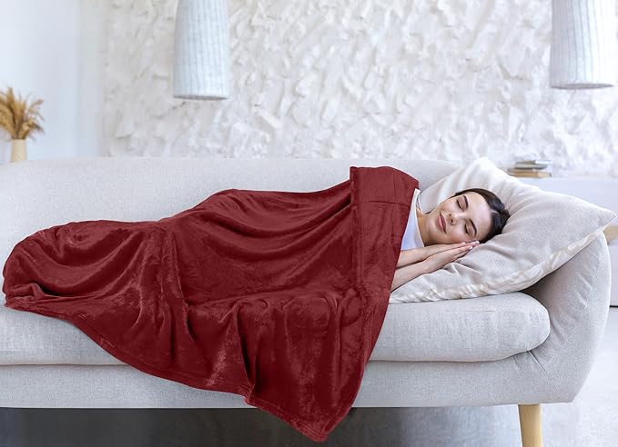 Utopia Bedding Fleece Blanket King Size Burgundy 300GSM Luxury Anti-Static Fuzzy Soft Microfiber Bed Blanket (90x102 Inch)